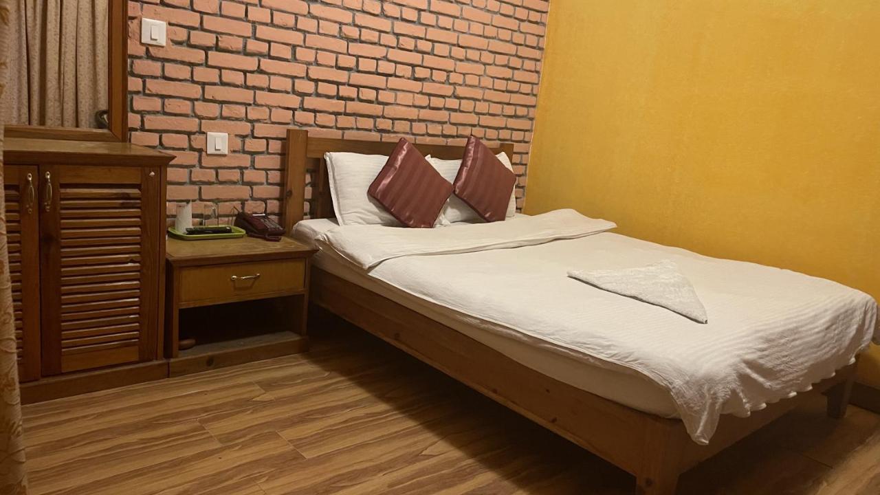 Hotel Valley View Inn Nagarkot Exteriör bild